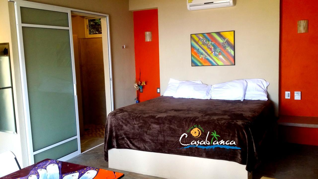 Casablanca Guest House - Adults Only - Starlink Internet! Zipolite Eksteriør bilde